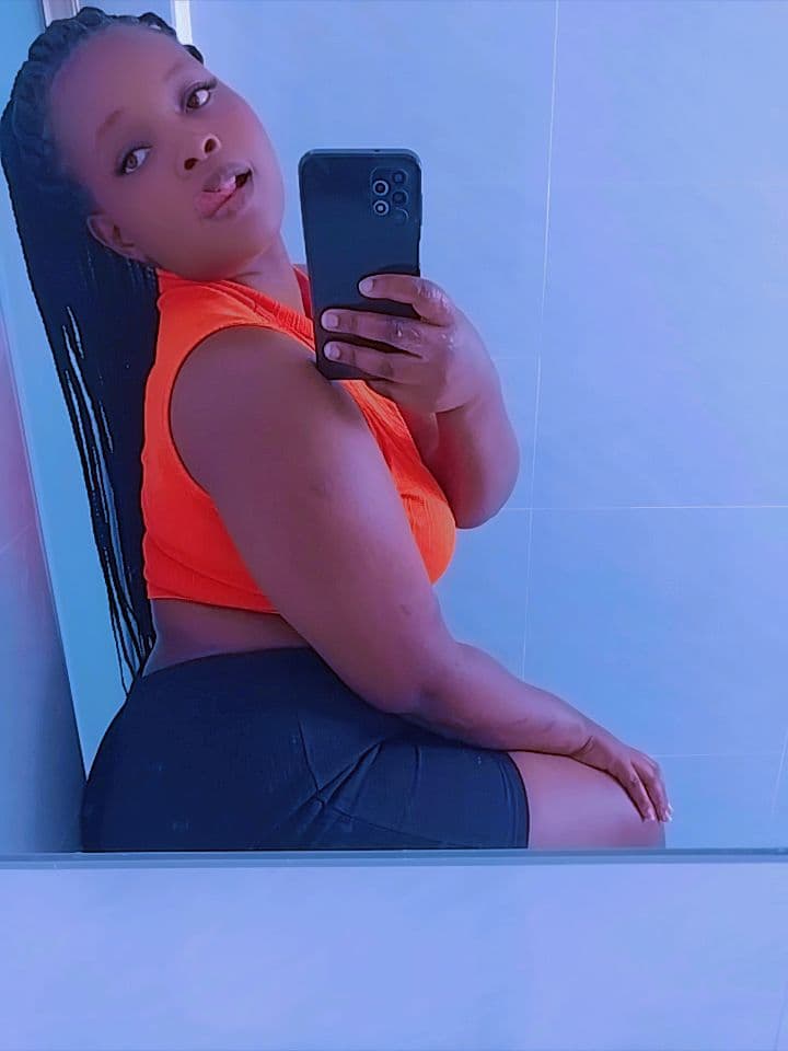 Backy - Nairobi Escort